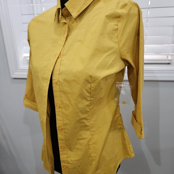 Top - Picture 2 of 5